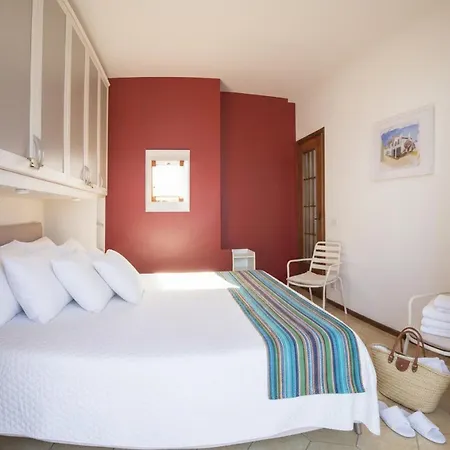 Apartment Bouganville Costarainera