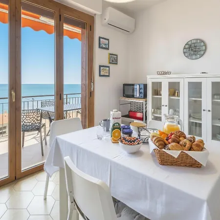 Bouganville Costarainera