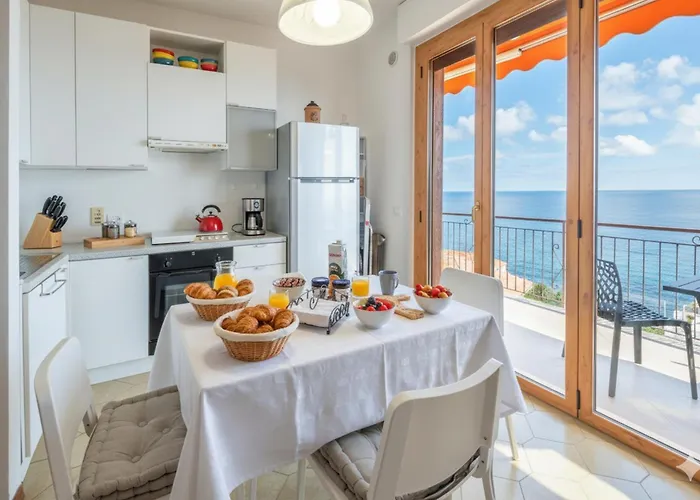 Διαμέρισμα Bouganville Costarainera
