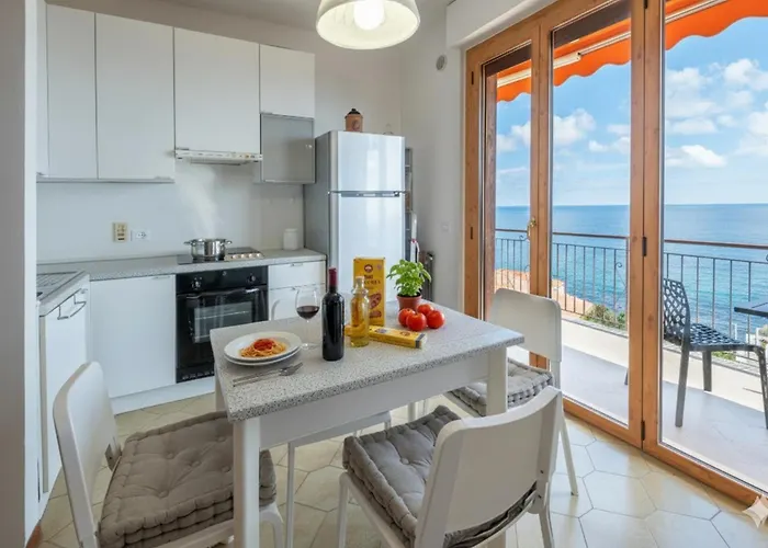 Διαμέρισμα Bouganville Costarainera